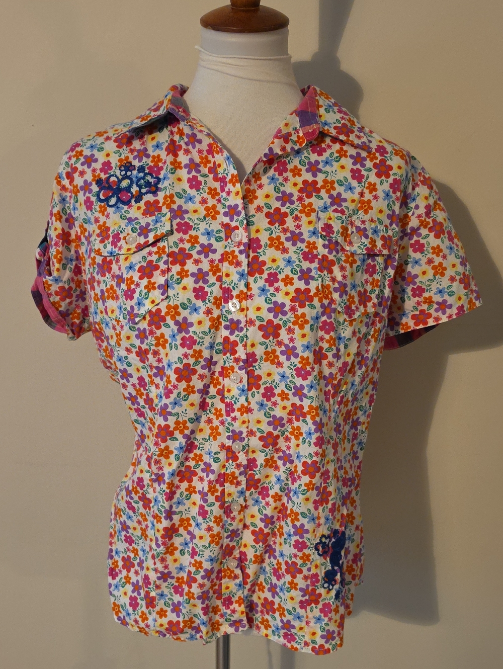 Disney Parks Authentic  Floral Multicolor Button Up Shirt